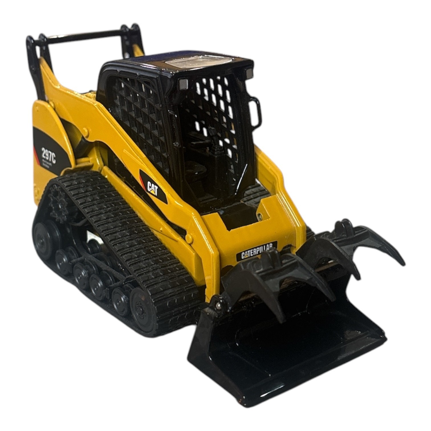 DIECAST MASTERS CAT 299C Compact Track Loader w/ Attachments 1:32 Scale