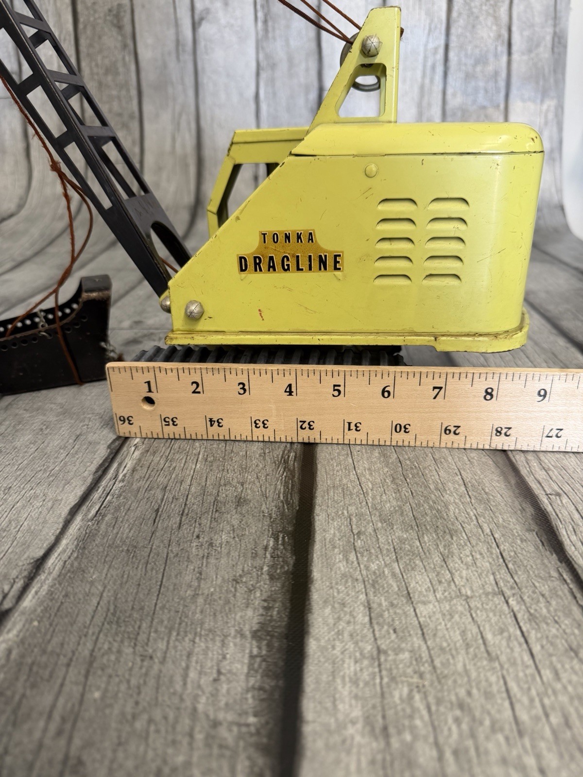 Vintage Steel TONKA USA Dragline Dredging Crane Yellow Green Toy with Bucket