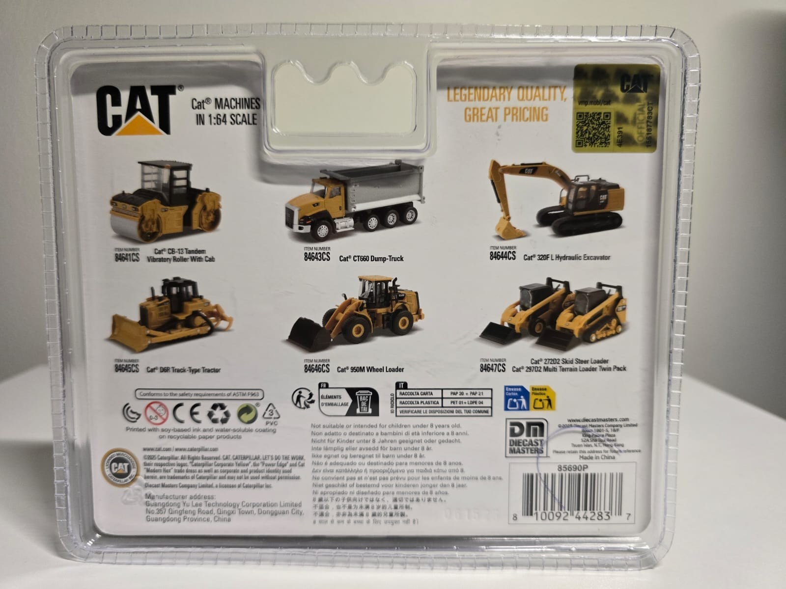 Diecast Masters 1/64 Caterpillar 950M Wheel Loader 84646CS NEW
