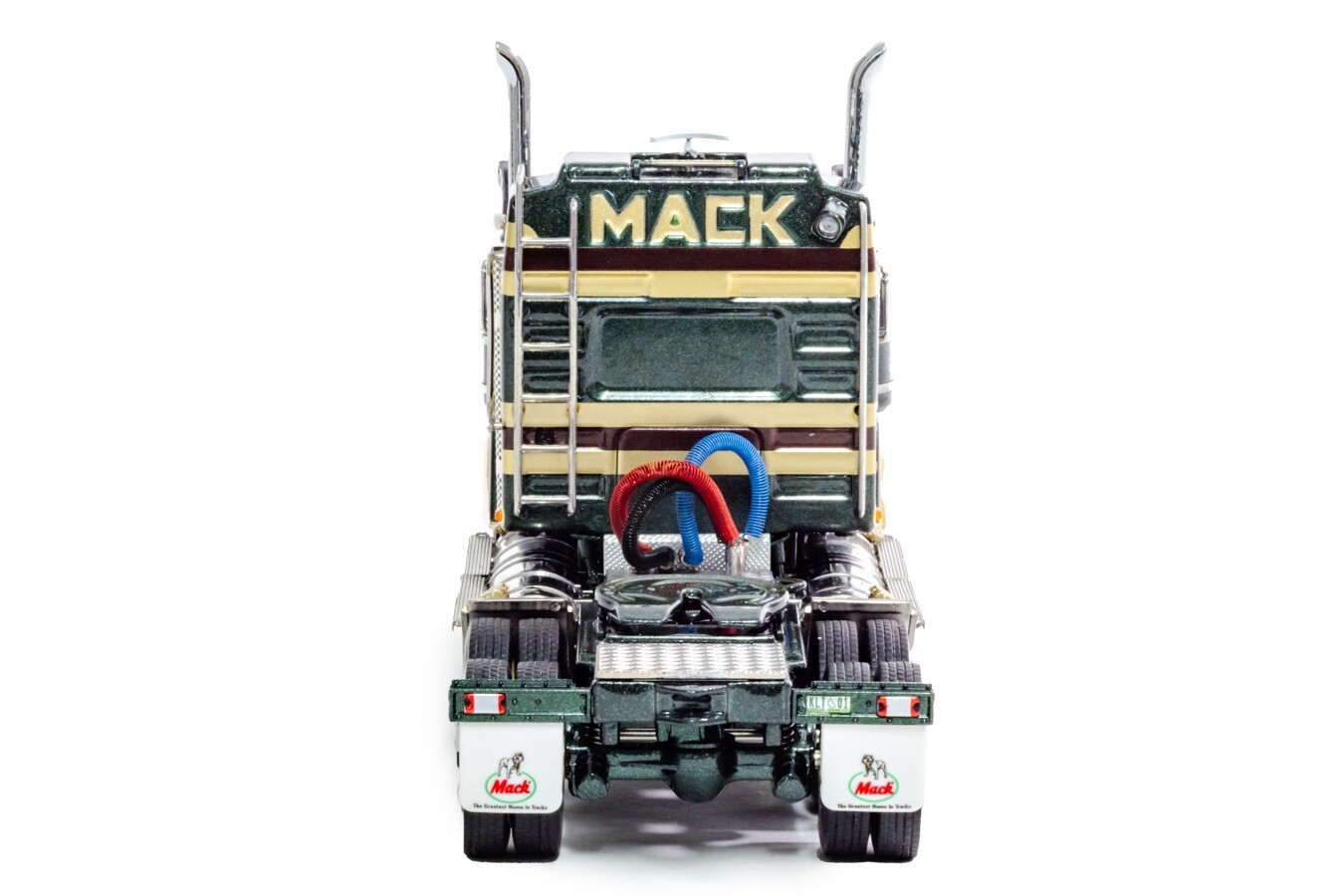 Mack Super-Liner II Bicentennial Captain Starlight Drake 1:50 Scale #Z88011 New
