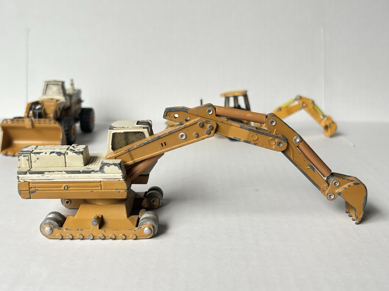 ERTL Co. – Construction Equip. Vehicles – Lot of 3 – Die Cast 1:64 – Pre Owned
