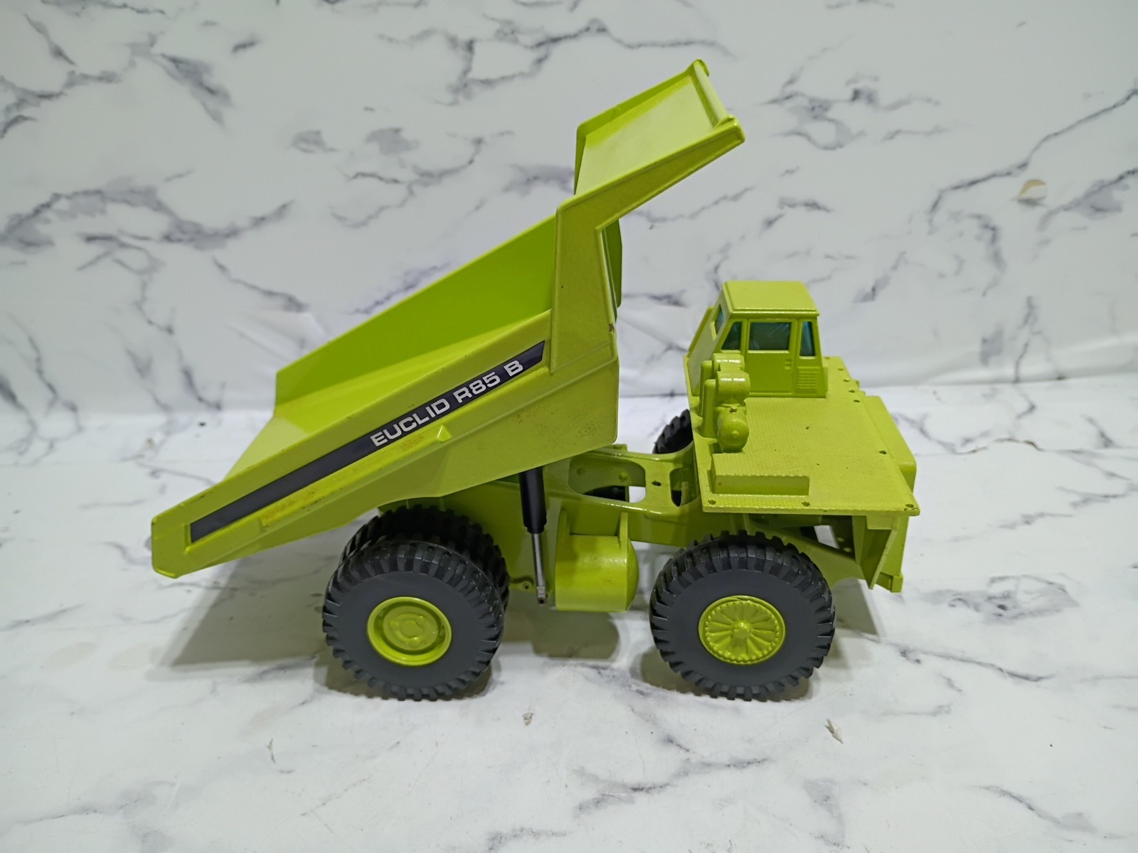 Joal Compact 1:50 Die Cast Euclid R85 B Dump Truck Green Vtg
