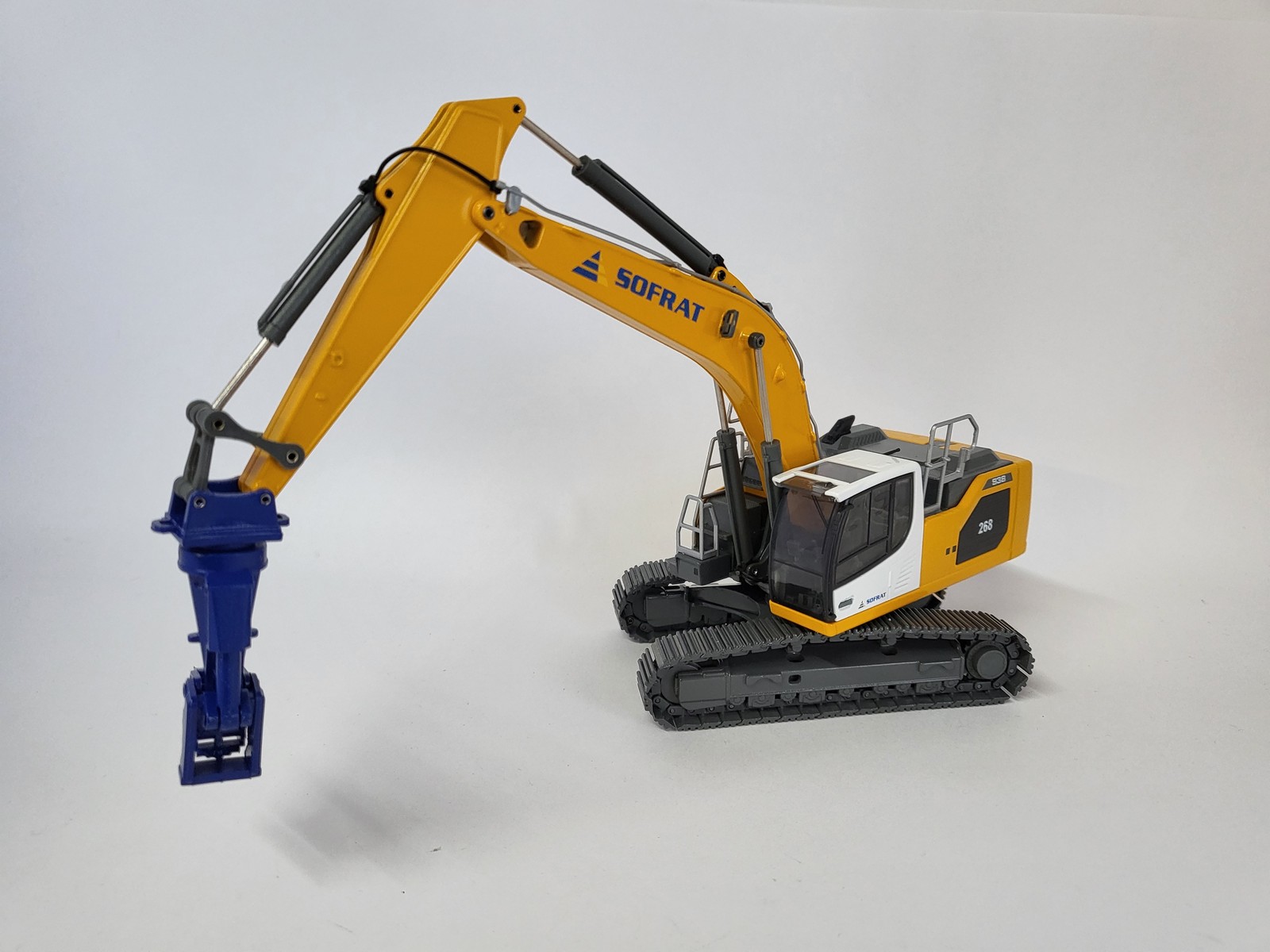 CONRAD – LIEBHERR R938 V SOFRAT Excavator – Limited and Numbered Edition of …