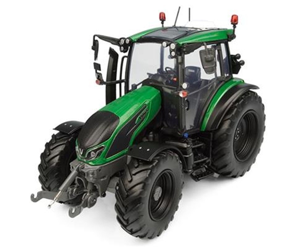 Universal Hobbies 1/32 Valtra G135 Tractor in Green #6441 📌USA📌