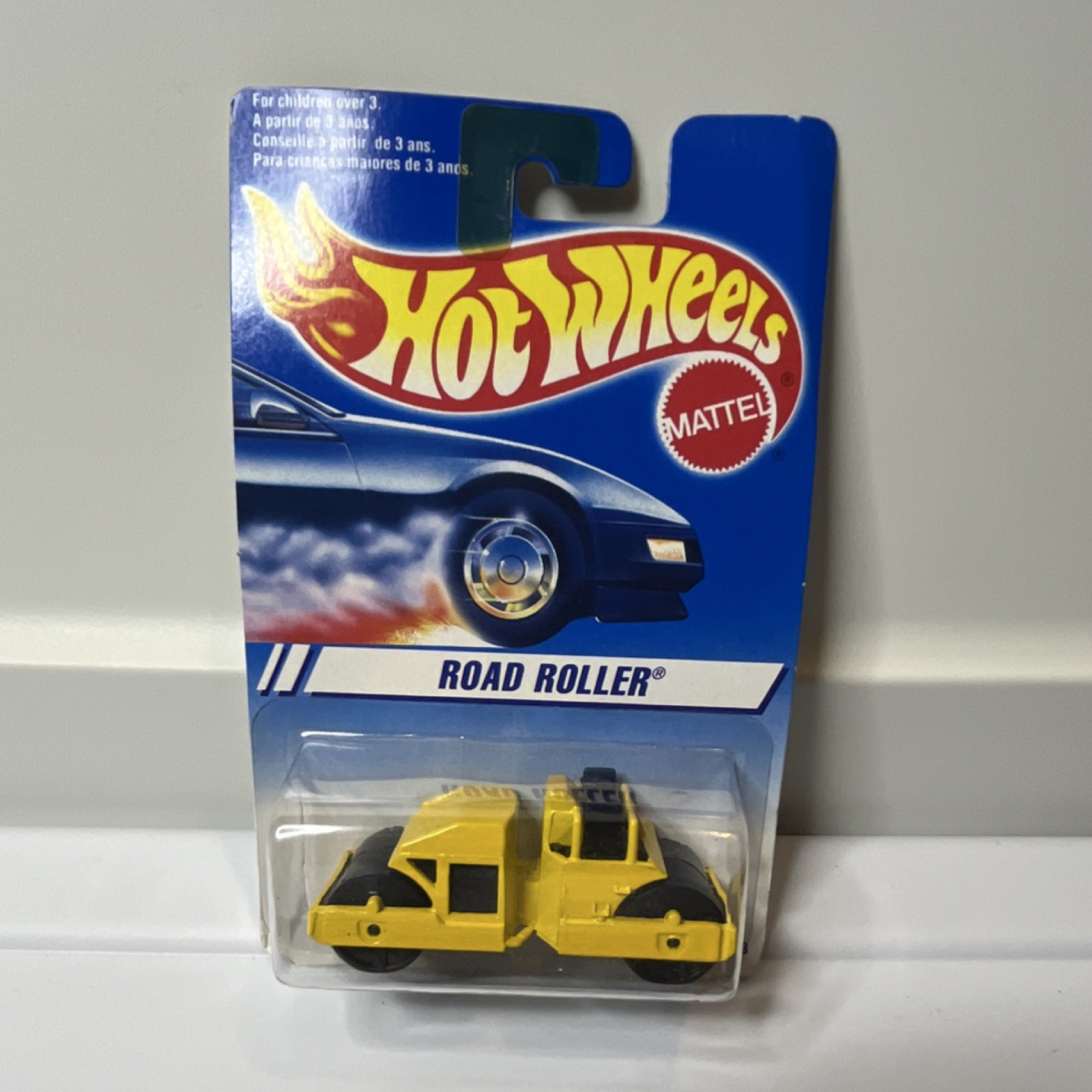 Hot Wheels 1:64 Scale Diecast Road Roller Yellow Black Construction Vehicle