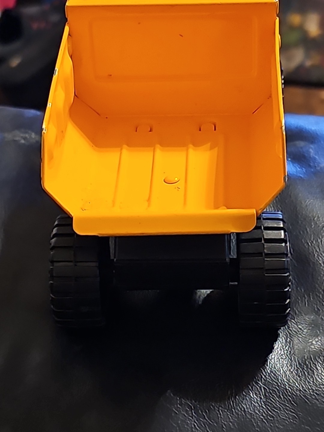 BUDDY L TRUCK YELLOW CONSTRUCTION CO Toy 1989- 7 In Long 4 In Tall.