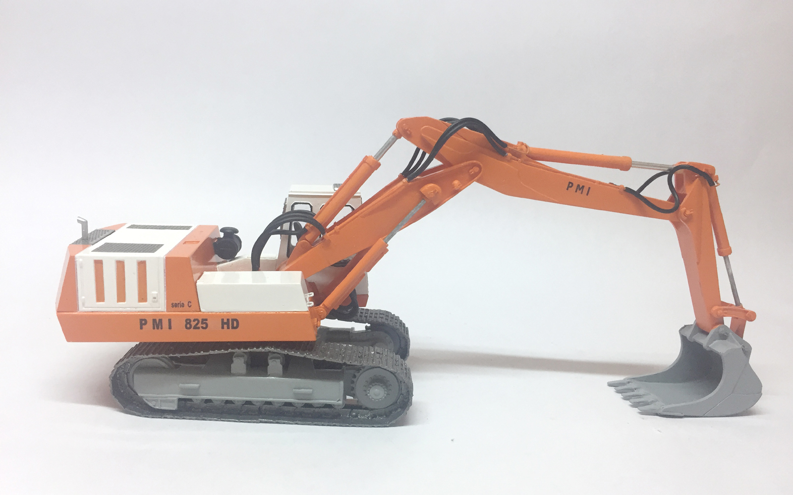 Resin KIT 1/50 Padana Macchine Industriali PMI 825HD serie C Rock Bucket