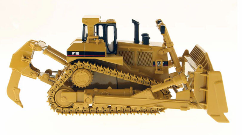 Diecast Masters 85025C Cat D11R Track-Type Tractor 1/50 Scale Diecast Model