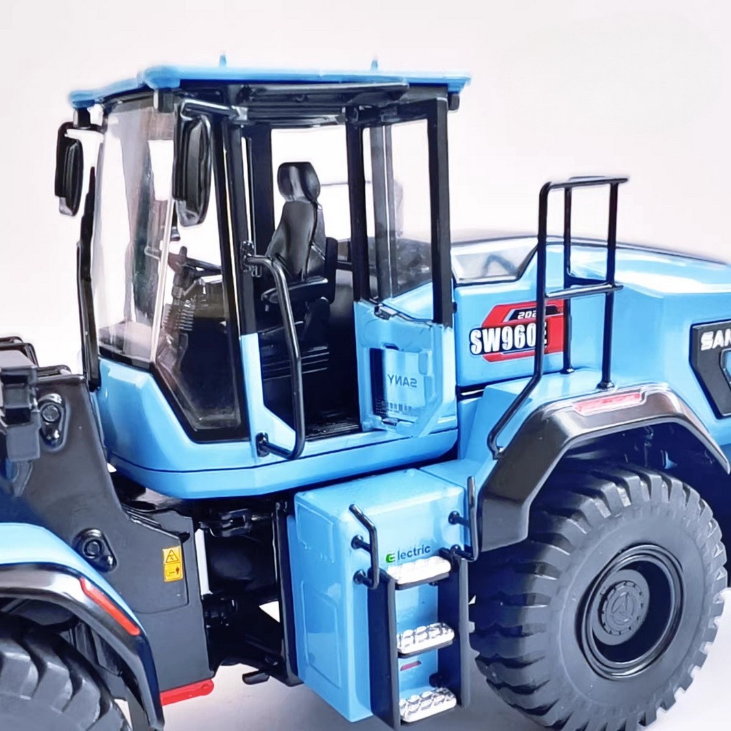 1/35 Scale SANY SW960E Wheel Loader DieCast Model Collection Toy Gift