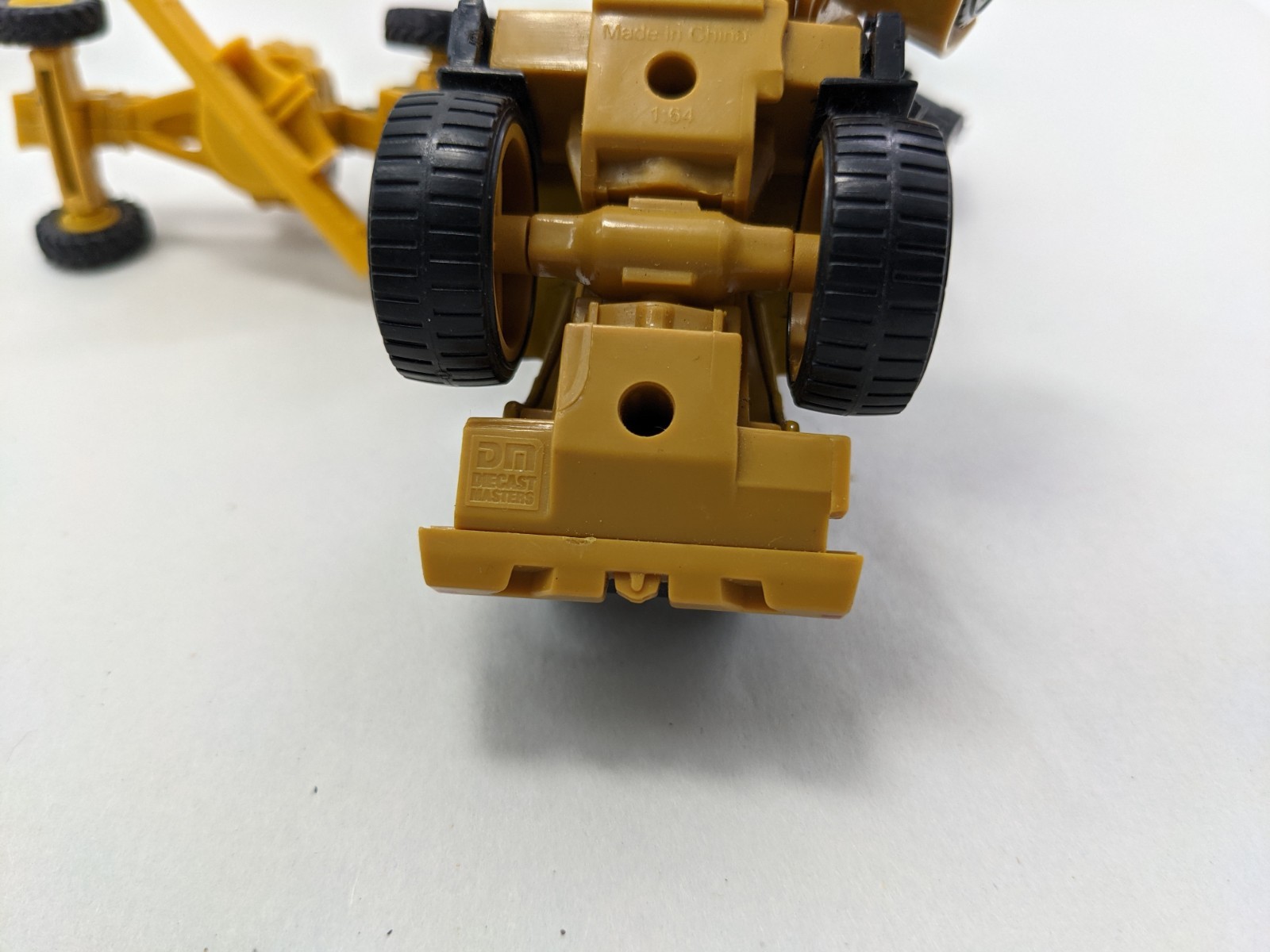 Ertl John Deere Road Scraper , HD Cat Loader, Hot Wheels Steam Press Lot Of 3