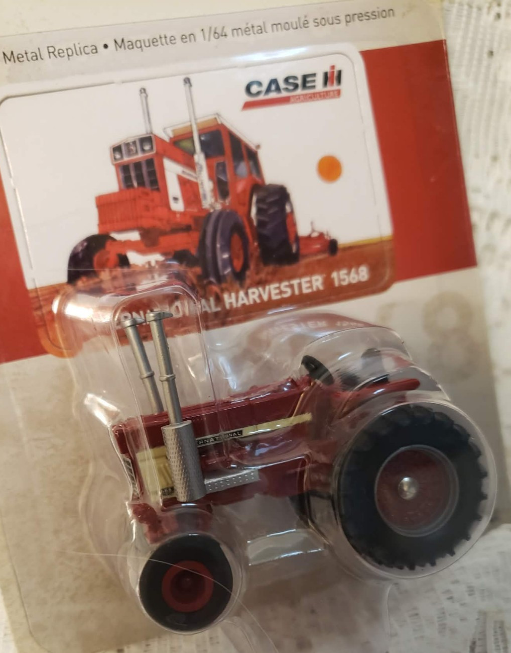 New Retired CASE Agriculture ~ International Harvester 1568 Die-Cast Metal ERTL