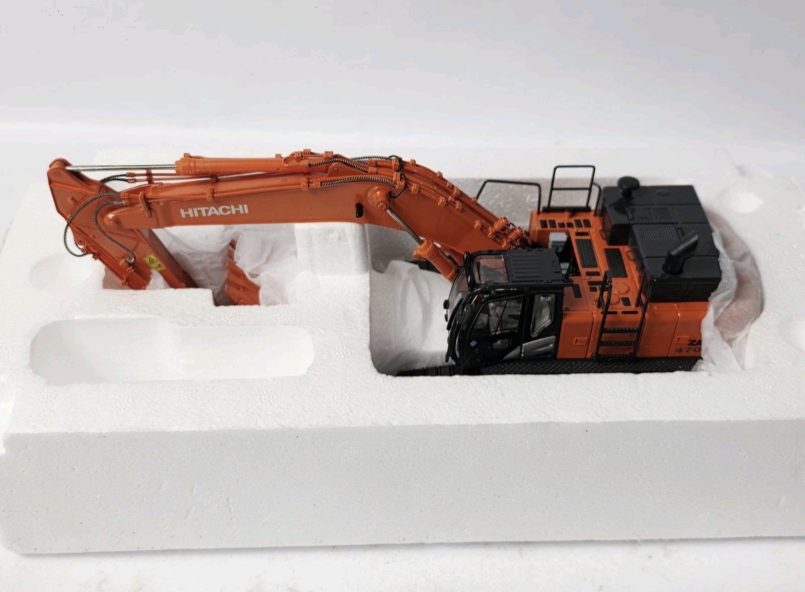 Hitachi ZX470LCH-5 Hydraulic Excavator Diecast 1:50 Model Orange Black