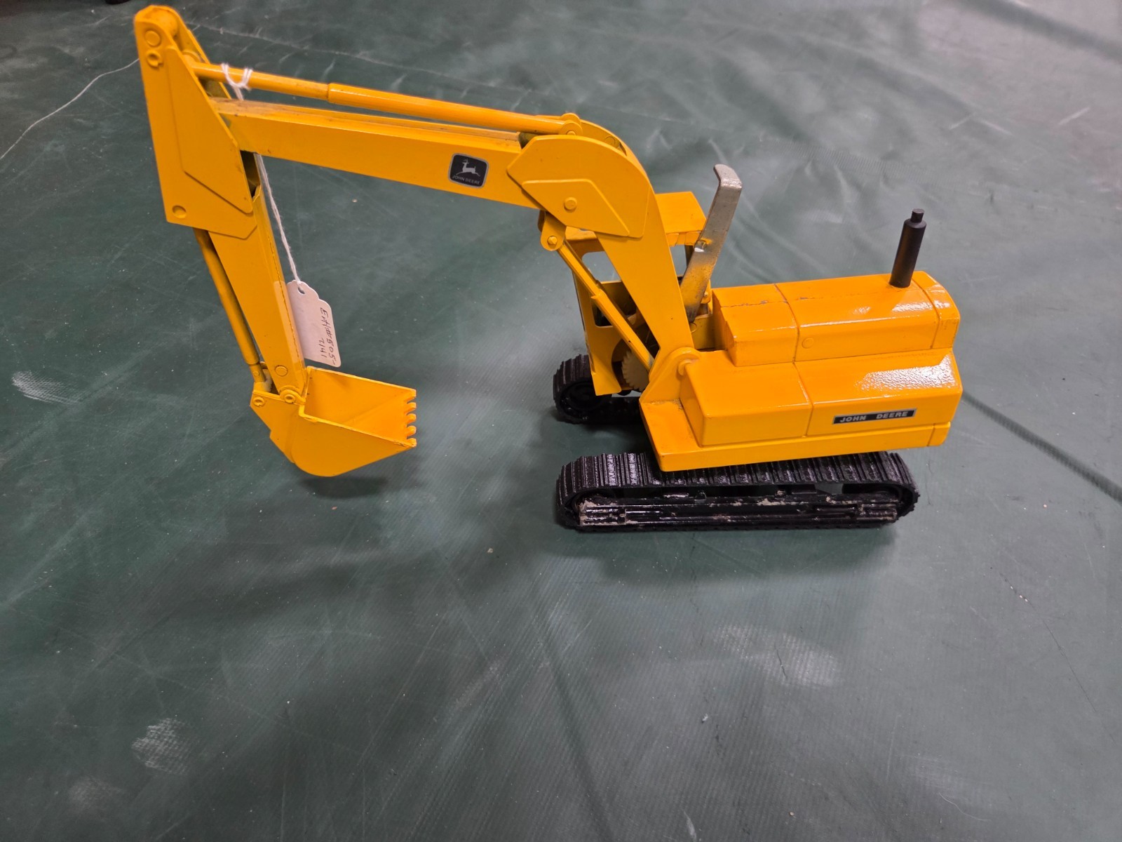 Replica Track Set (2) for JD-505 Excavator