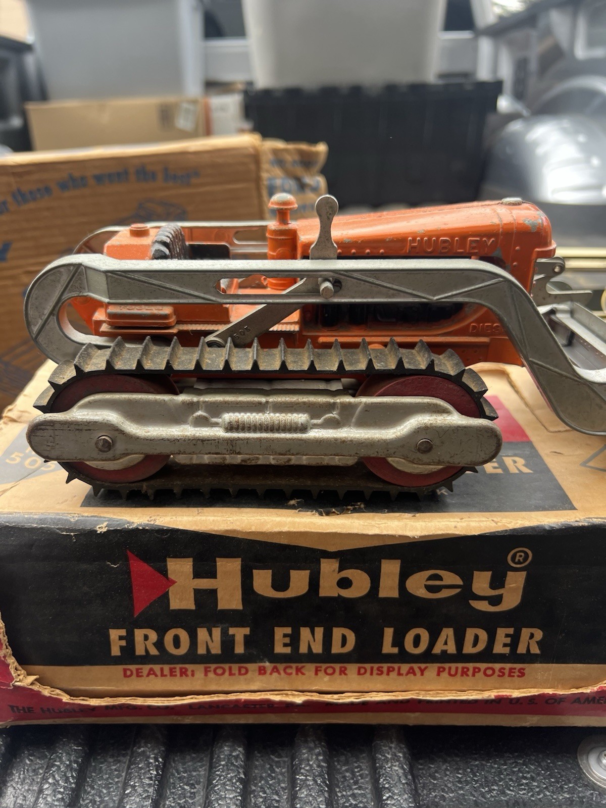 Vintage Hubley Front End Loader Bulldozer Diecast No. 505 Made in USA w box