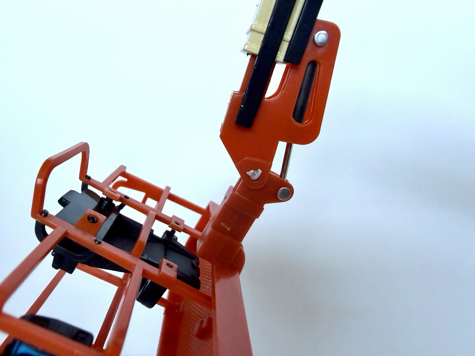 JLG 1850SJ Ultra Boom Telescopic Lift United Rentals READ DESCRIPTION