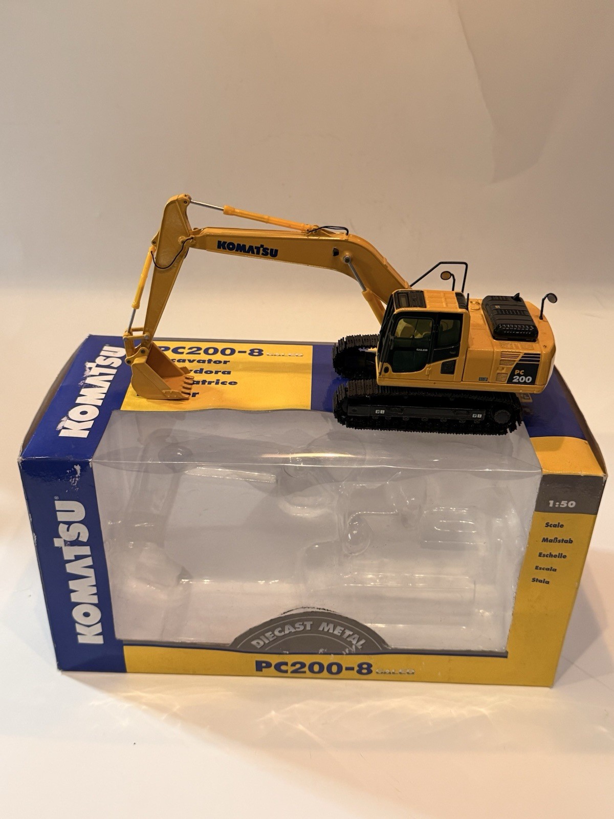 1/50 Komatsu PC2000-8 Excavtor NGZ Diecast Model