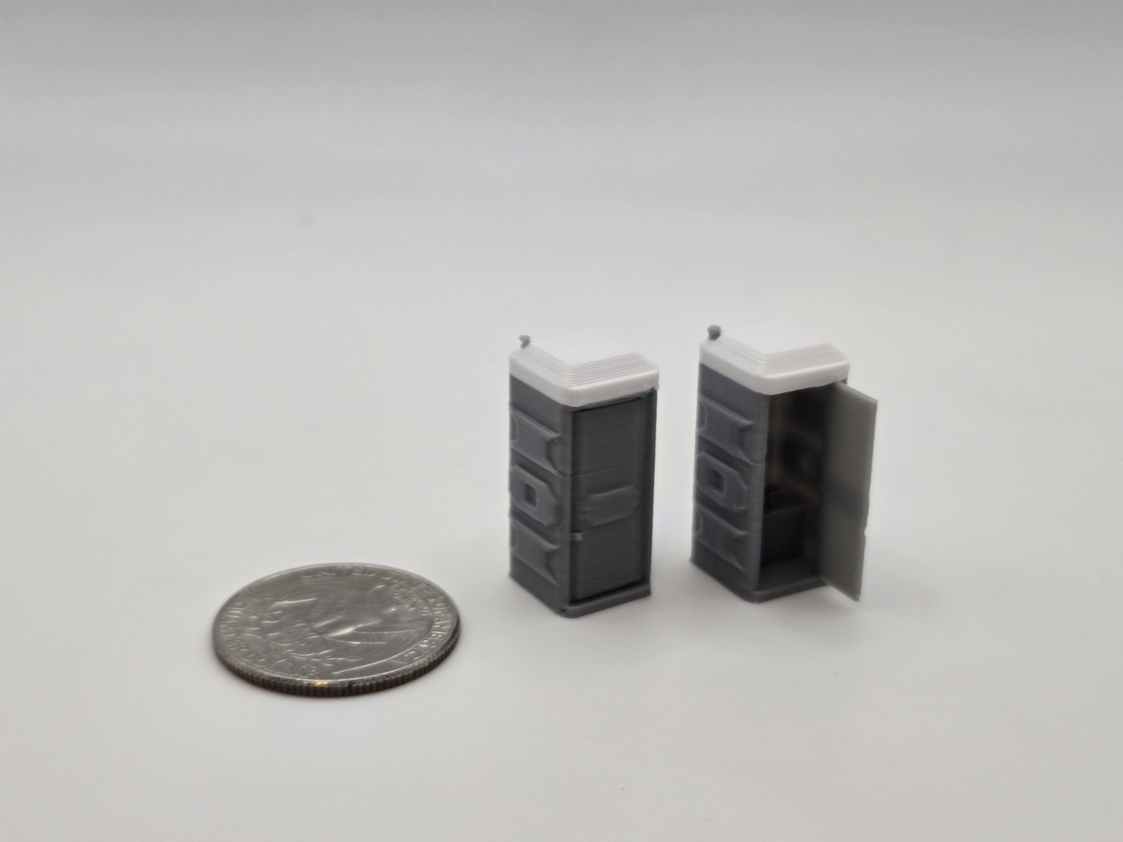 *2 pack* 1/87 Scale Porta-Potty Diorama Accessory Gray with White Top