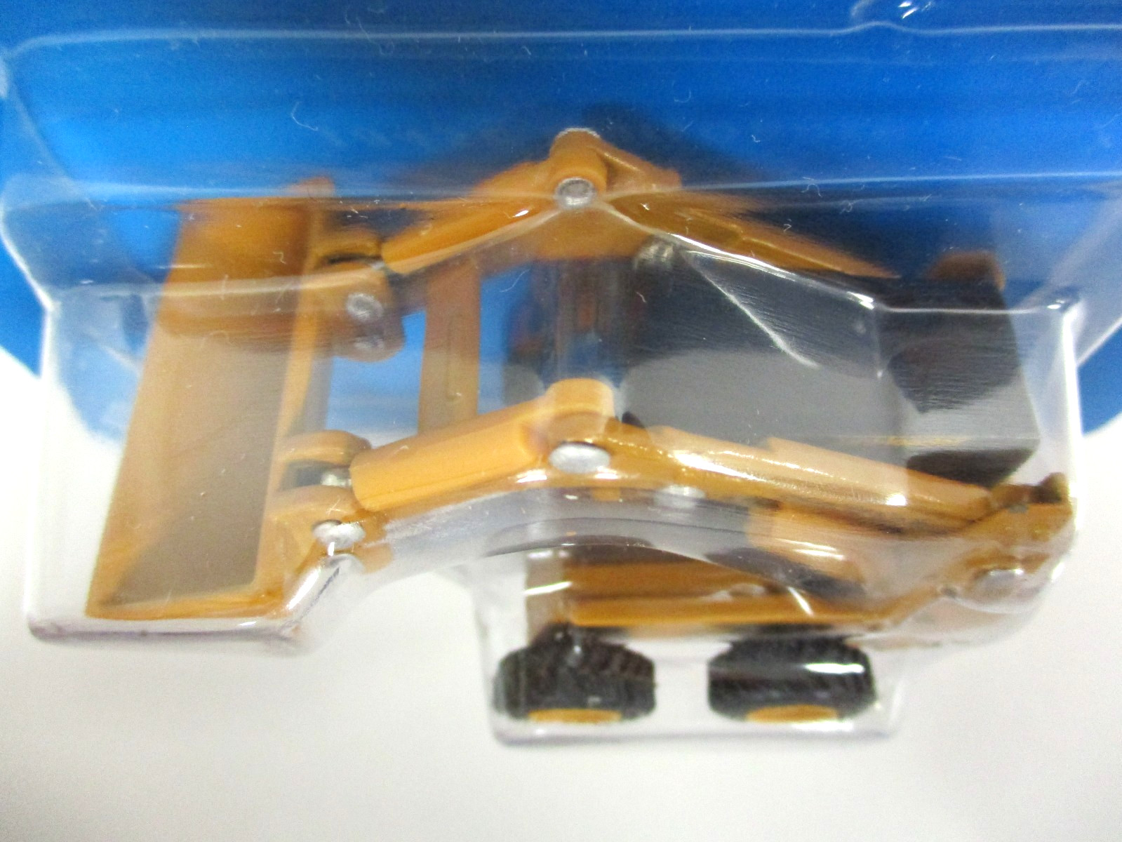 ERTL – CASE 1845C UNILOADER SKID STEER LOADER – 1/64 DIECAST