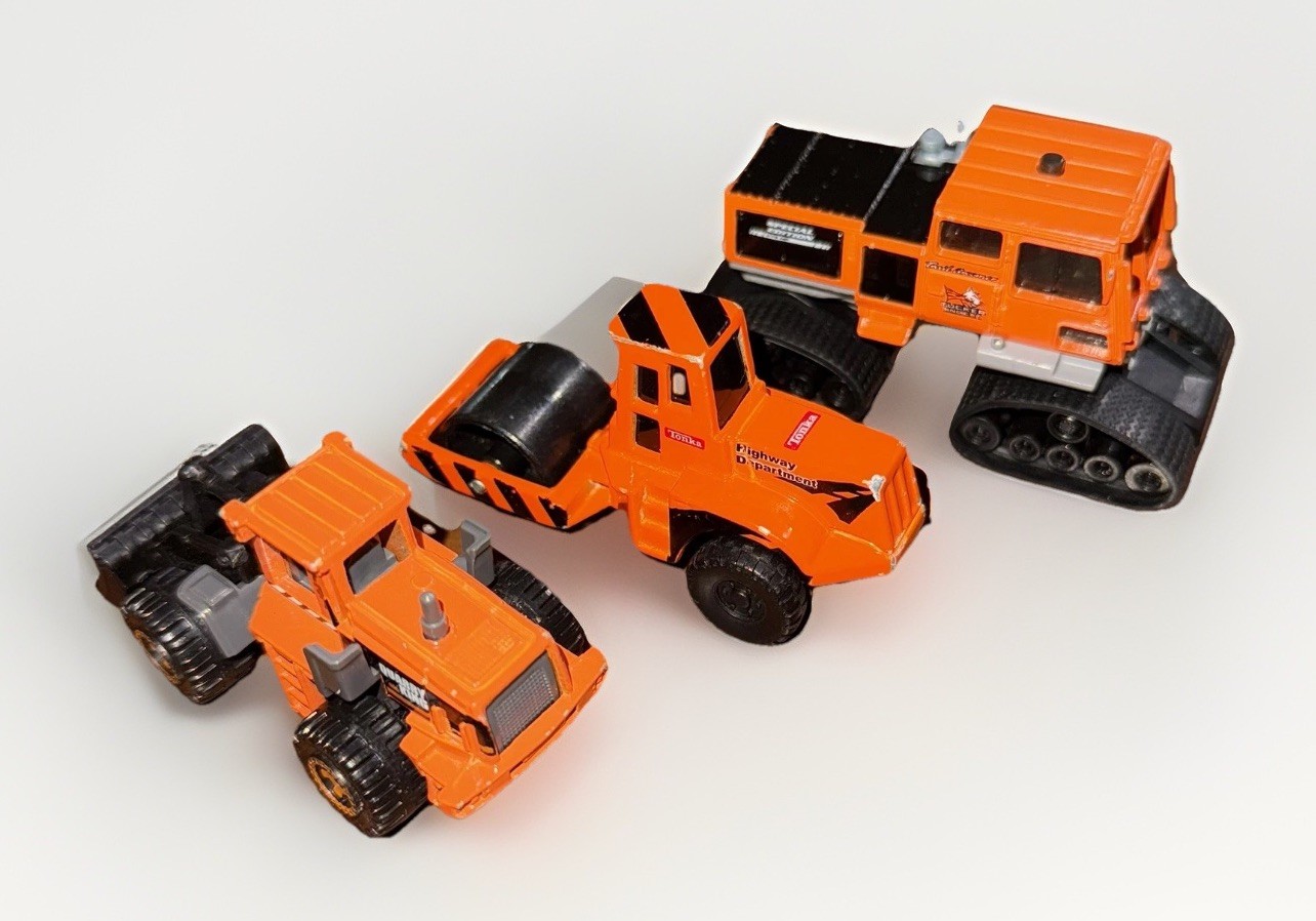 Lot of 3 Assorted Construction Vehicles Diecast Metal. Matchbox, Tonka, Etc.