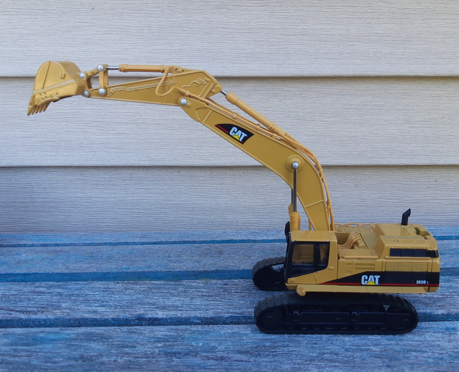CAT 365B L Series II Excavator 1:50 Track Hoe Mining Pit Diecast Caterpillar