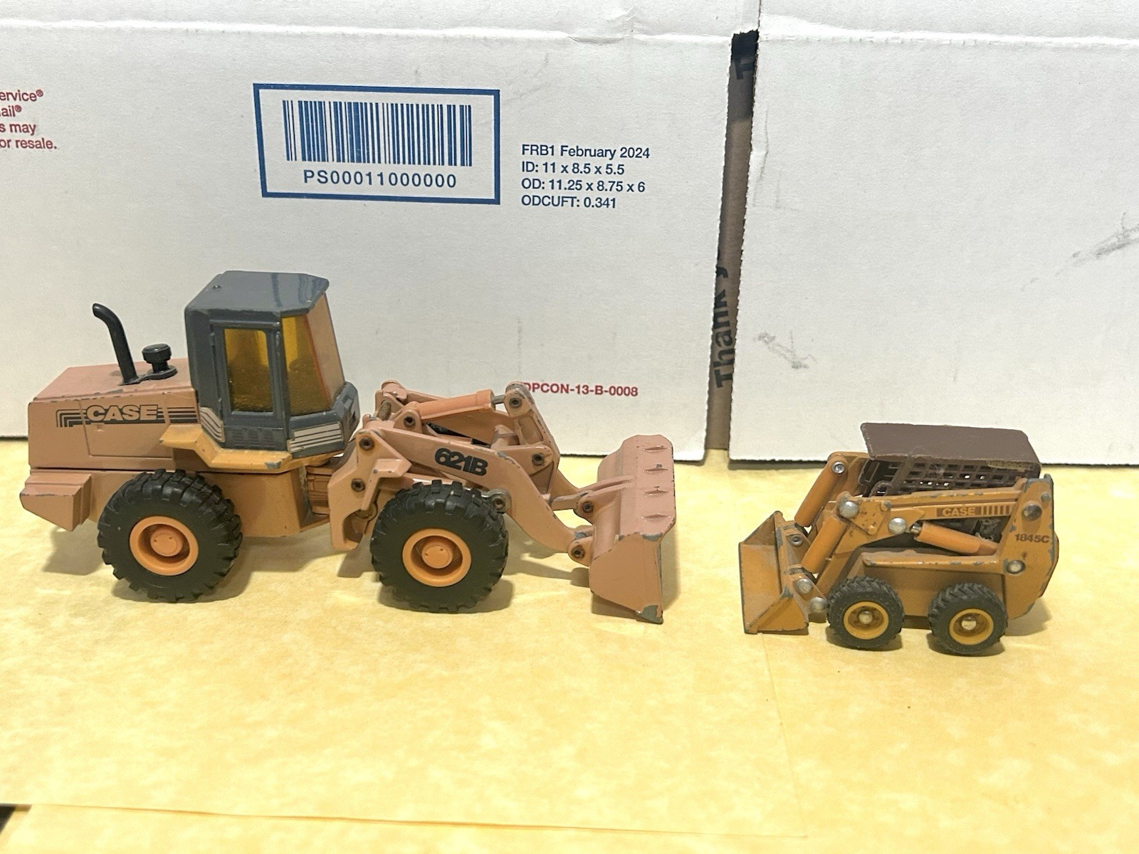 ERTL 1/50 Scale Case 621B Wheel Loader & 1845C Uni-Loader / Skidsteer *read*