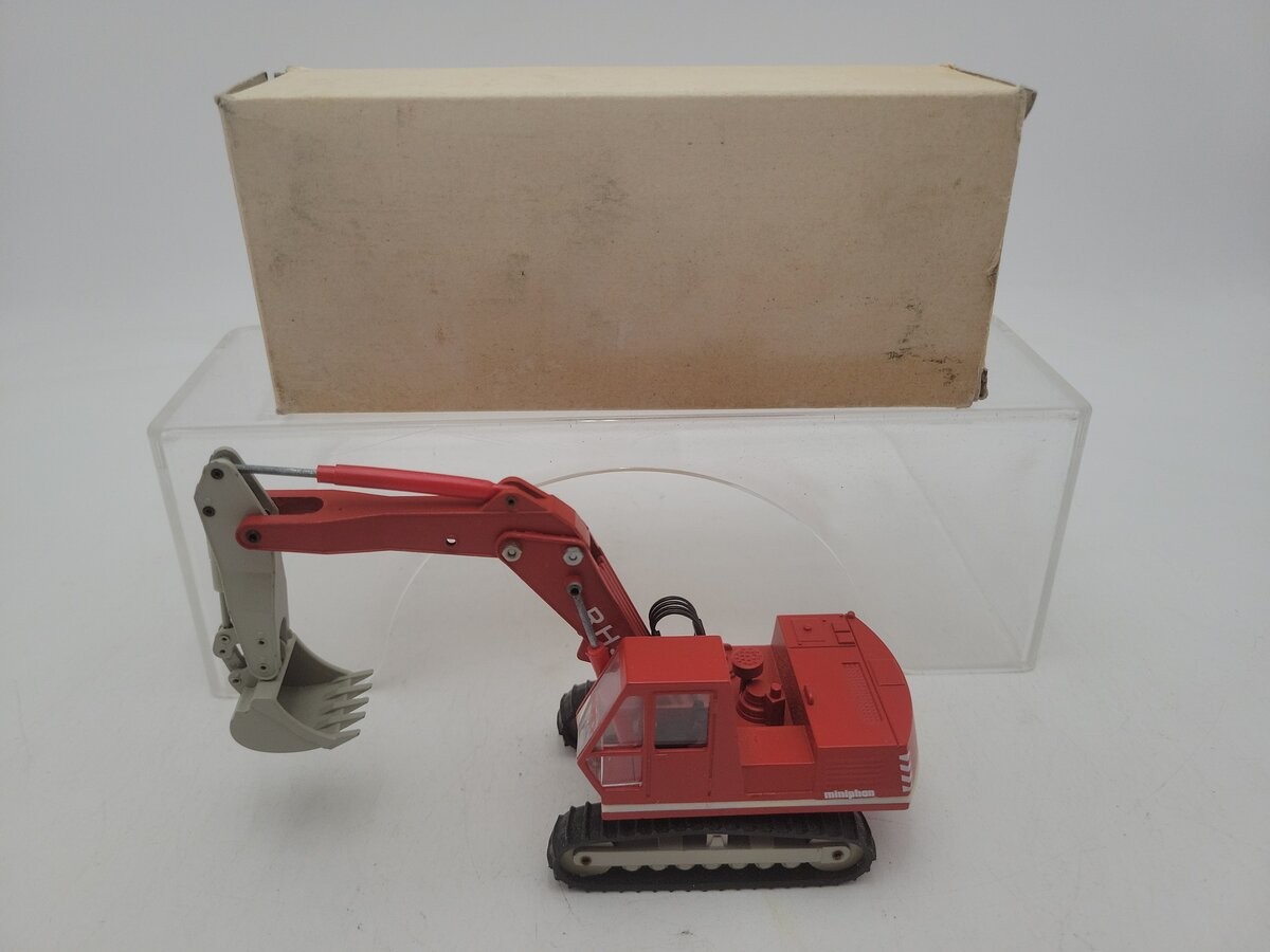Conrad 2770.1 1:50 Scale Red / Gray O&K RH 9 Crawler Excavator Die Cast Metal EX