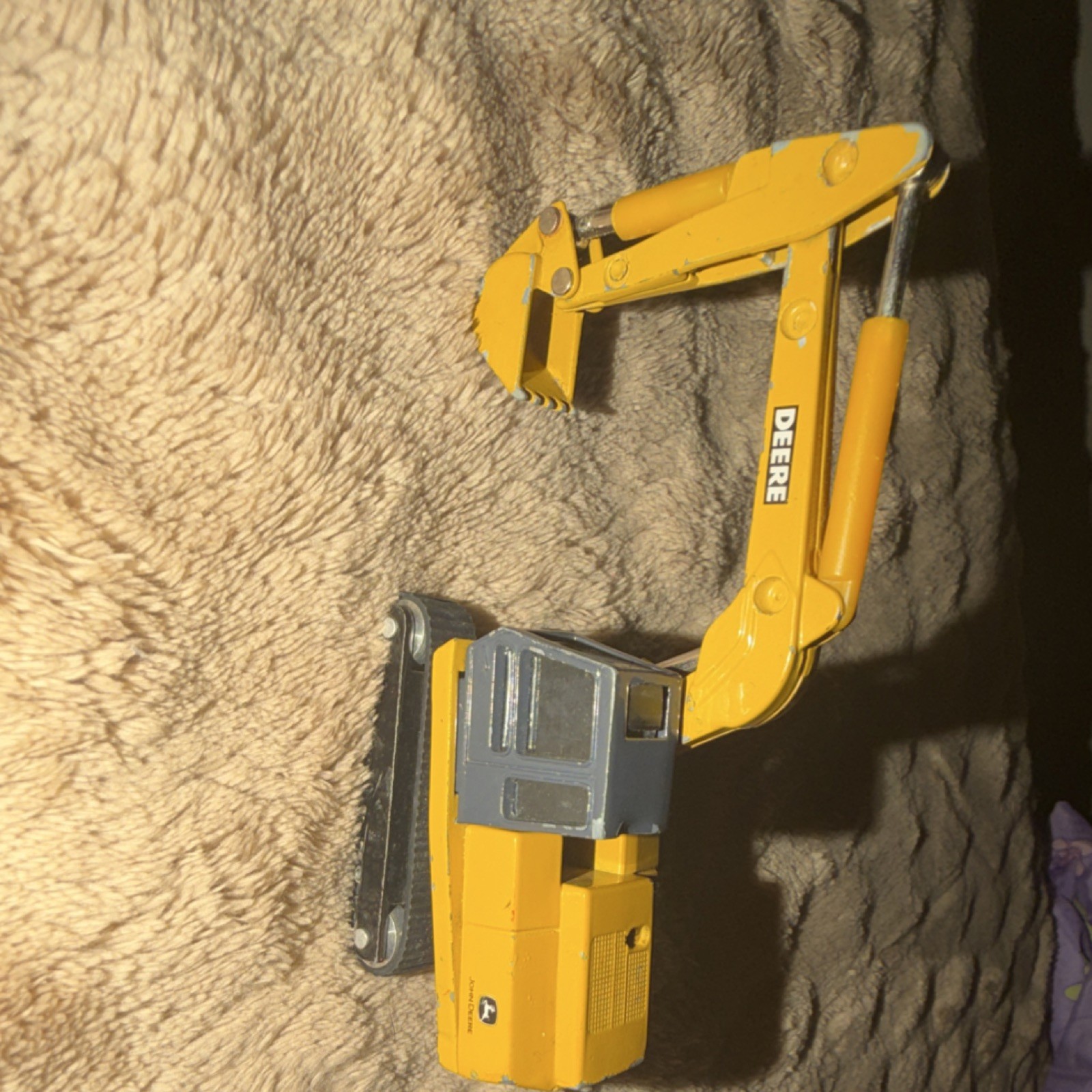 John Deere Diecast Excavator Yellow Gray Black Toy Model