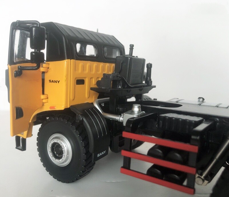1:35 31CM SANYI SKT105S WIDE BODY DUMPTRUCK Construction Equipment Diecast Model