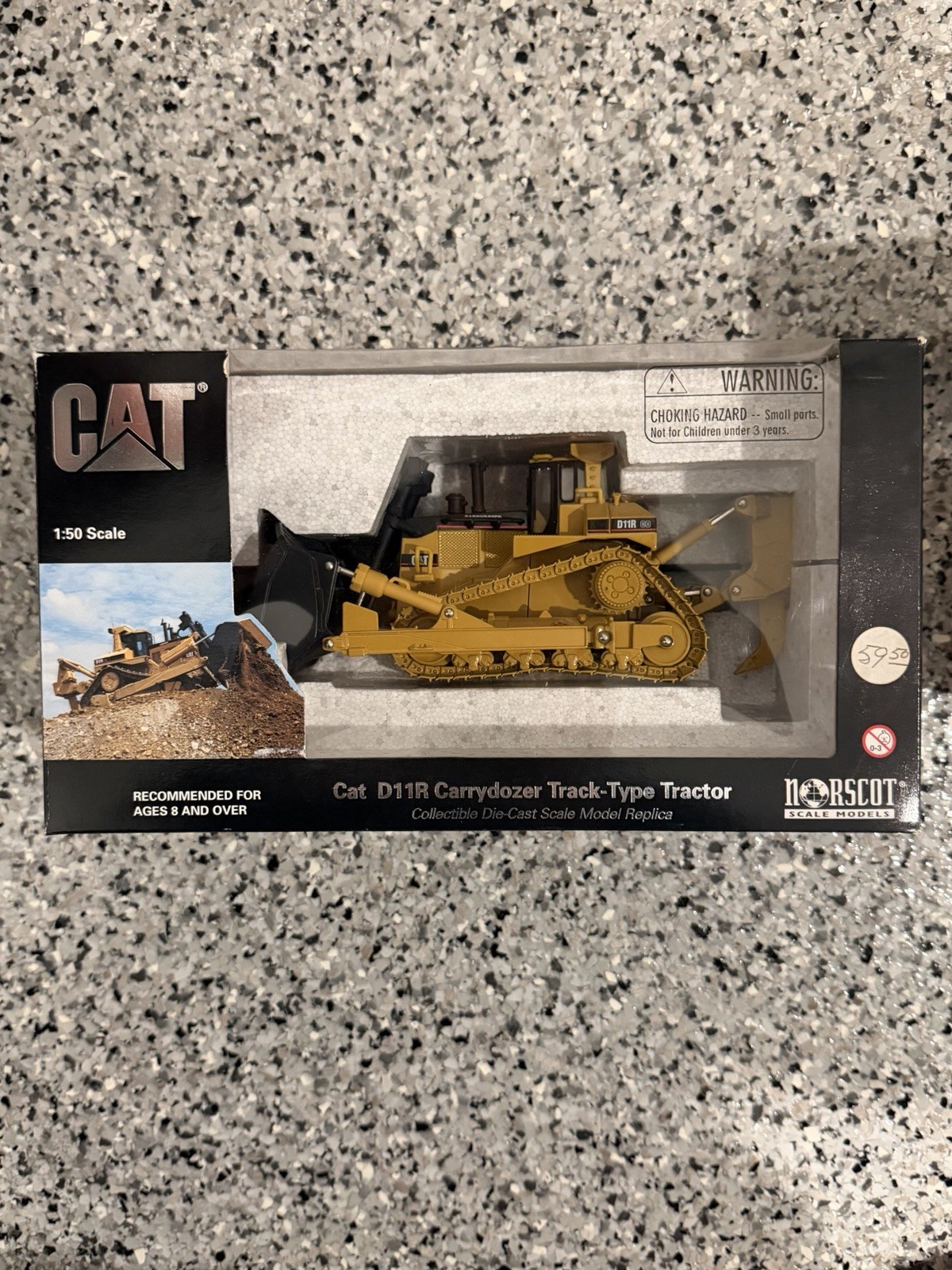 Norscot 1:50 Cat D11R Carrydozer Track-Type Tractor Metal Tracks