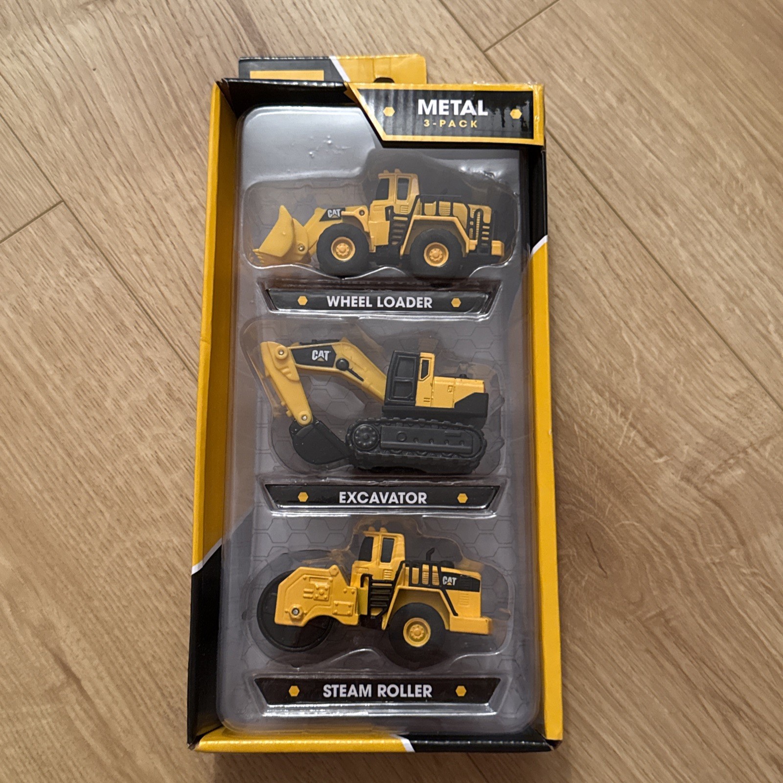 CAT Metal 3-Pack Toy Set With Wheel Loader Excavator & Steam Roller For Ages 3+