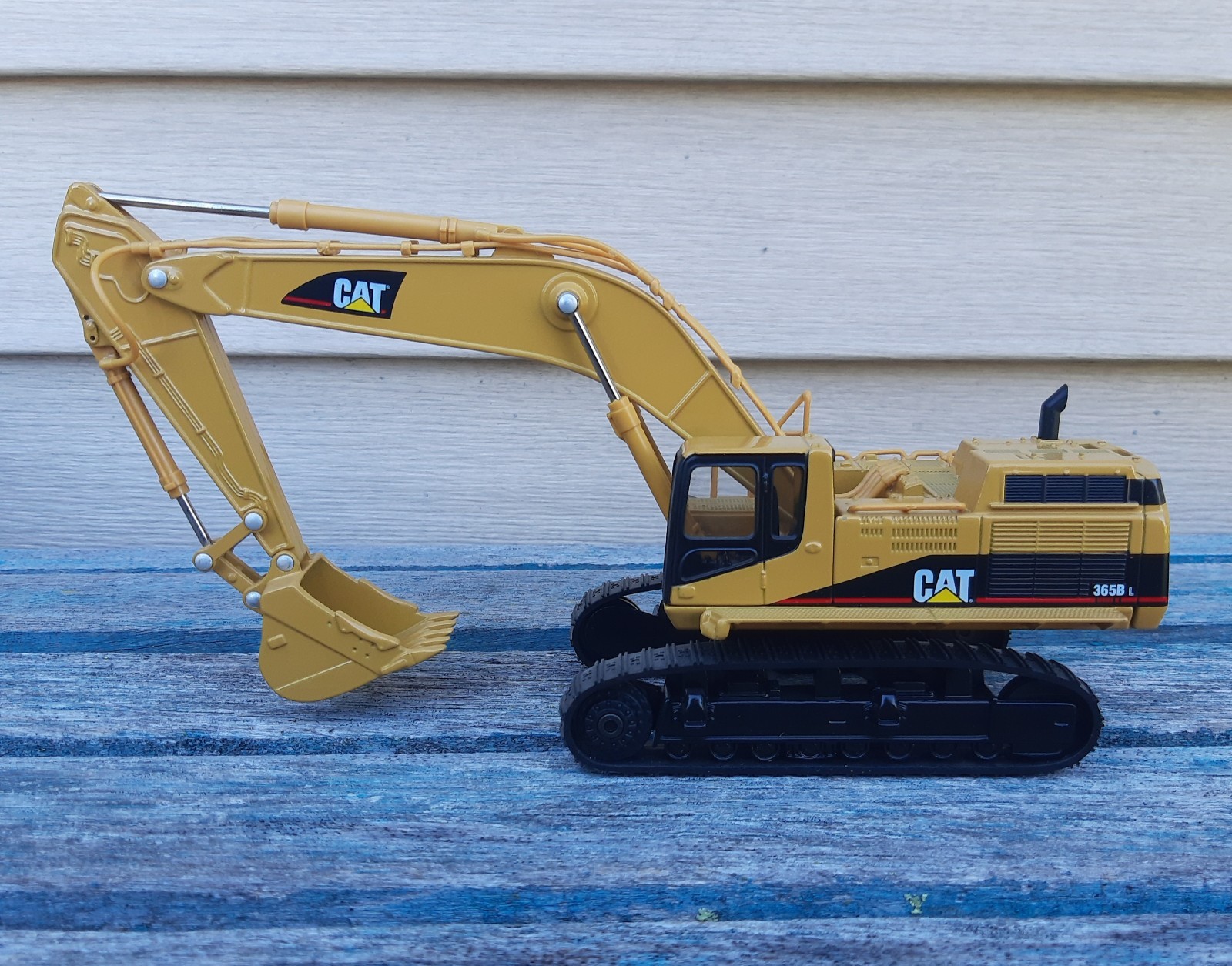 CAT 365B L Series II Excavator 1:50 Track Hoe Mining Pit Diecast Caterpillar