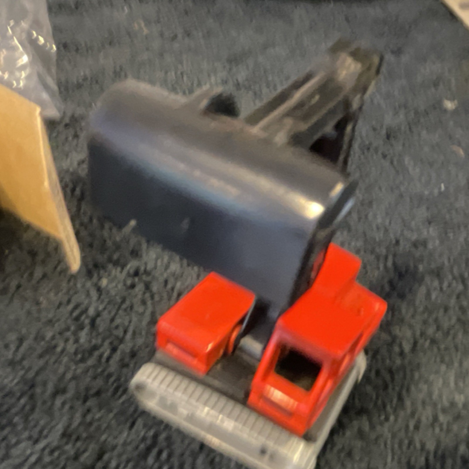 Matchbox No. 32 Excavator 1:72 Diecast Construction Vehicle Red Gray Black