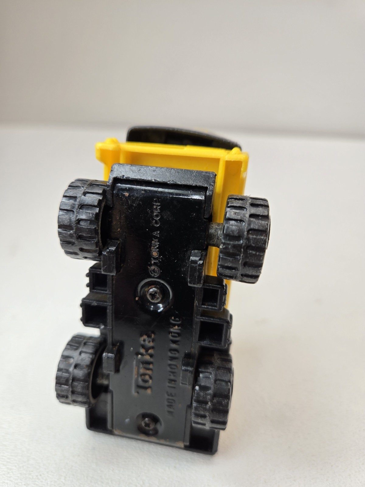 TONKA TRUCK CRANE DICAST 1980’s 3.5 in