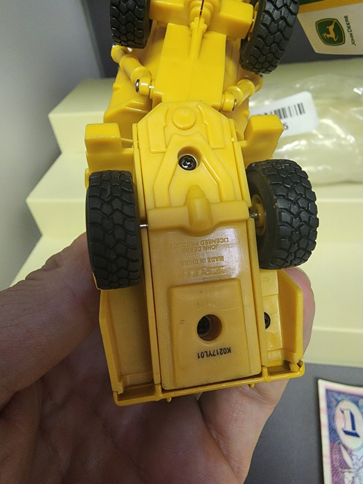 Nwt Ertle Tomy John Deere 1:64 Construction/ Farm Vehicle