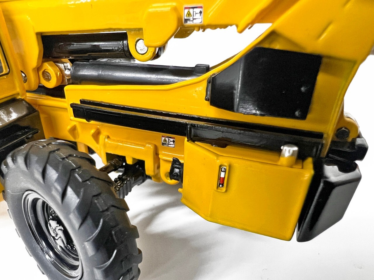 Pettibone Traverse T944X Telehandler – Weiss Bros 1:50 Scale Model #WBR036 New
