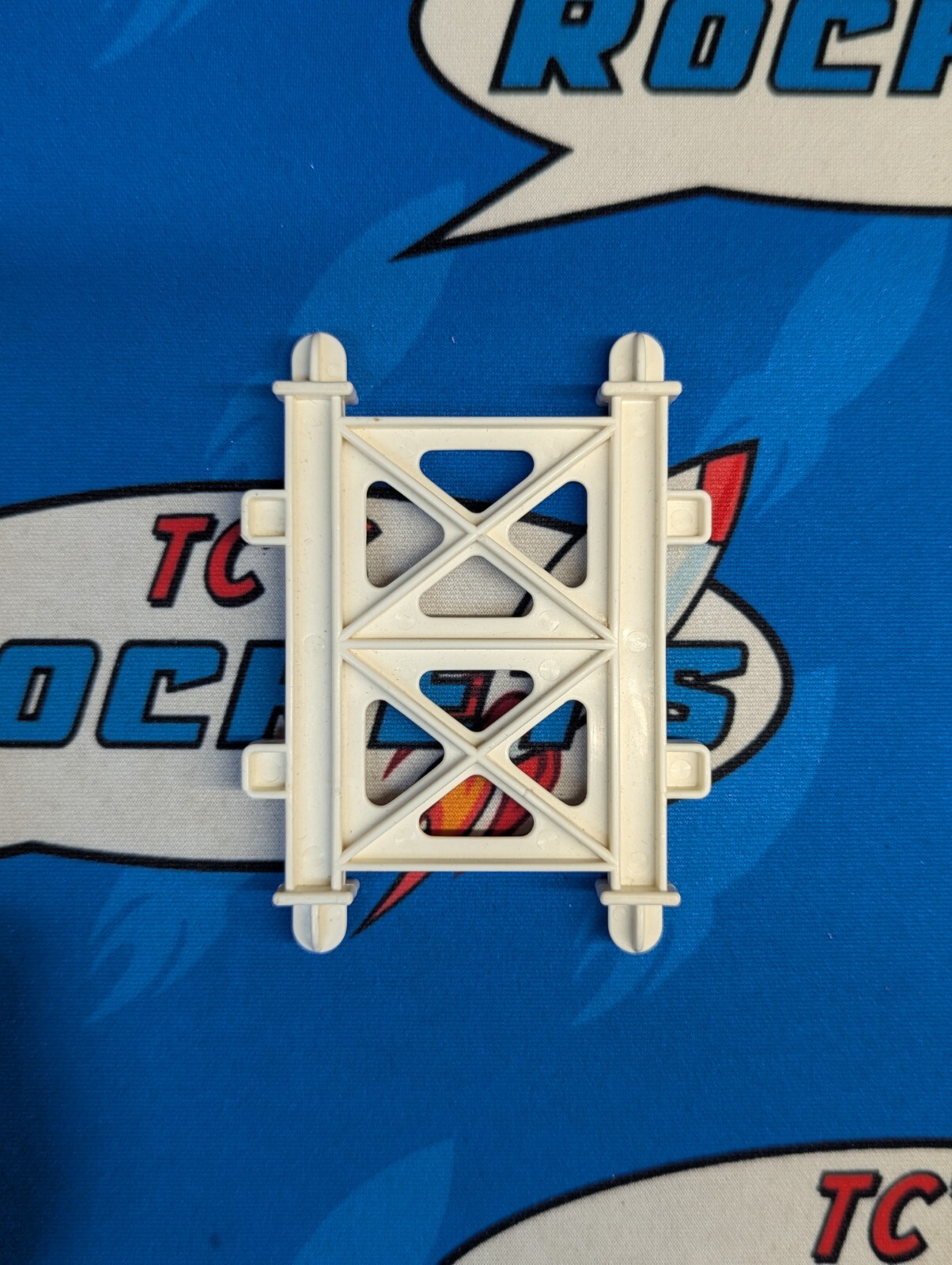 Tomy 5001 – Big Loader Construction Set – Replacement White Part