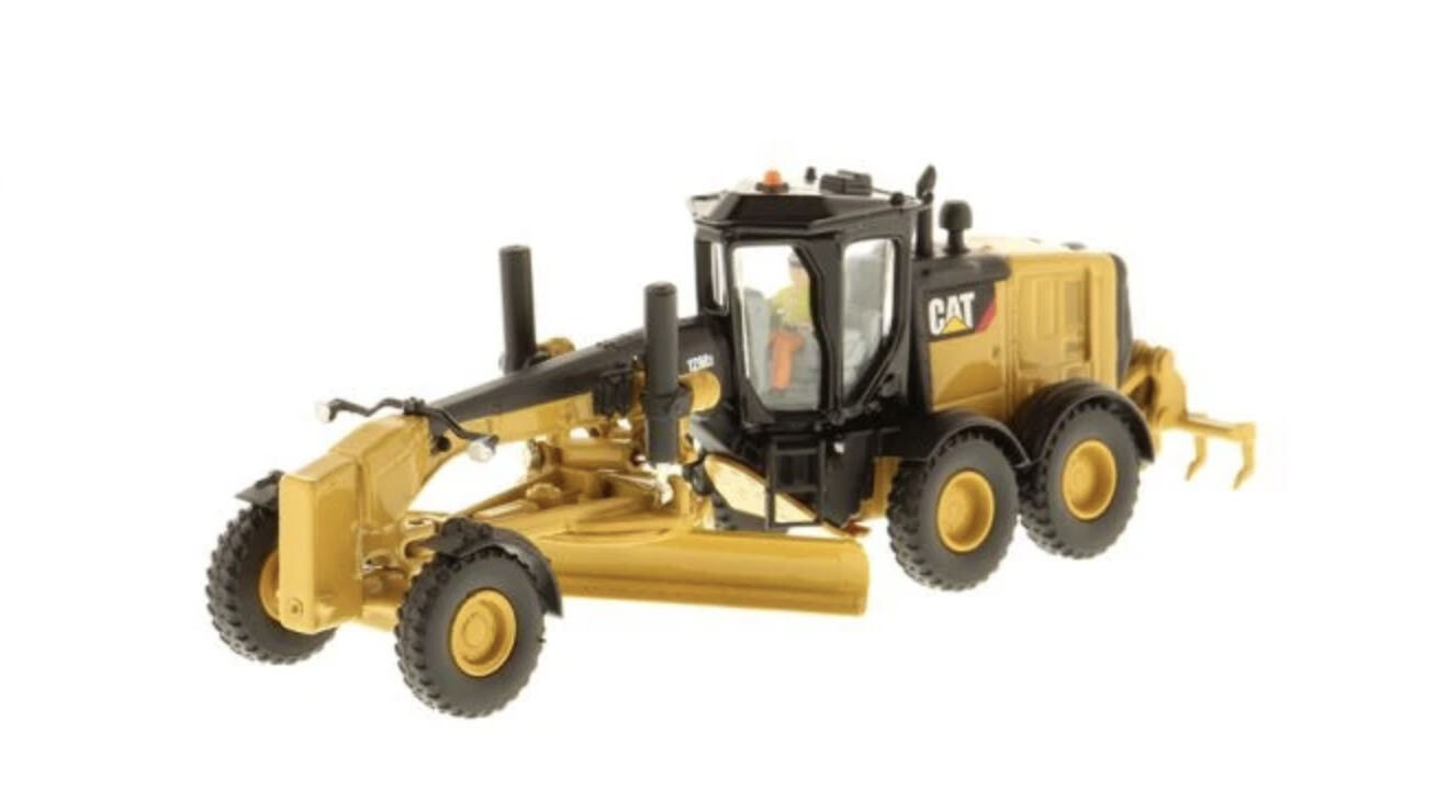 Diecast Masters 85520 Caterpillar 12M3 Motor Grader 1/87 Scale Model