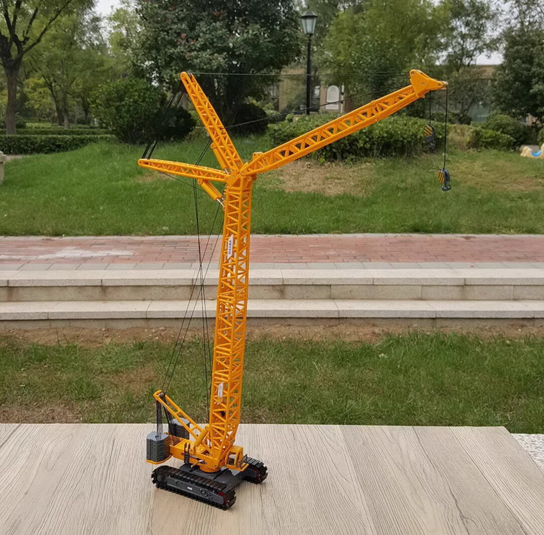 1/120 Scale XCMG XGC260 Crawler Crane Diecast Model Toy Collection Gift