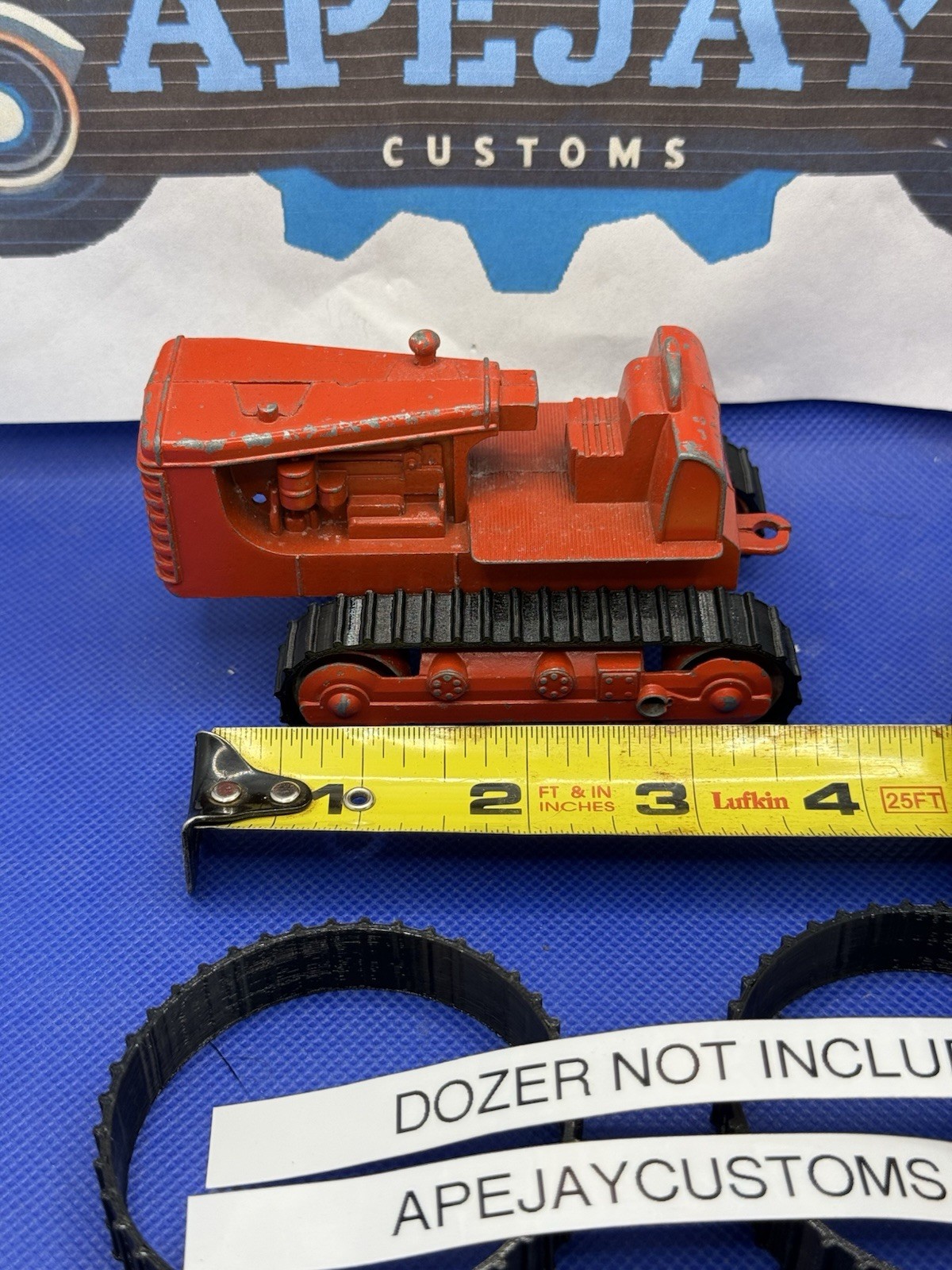 1 set new tracks for Hubley Number 769 Bulldozer