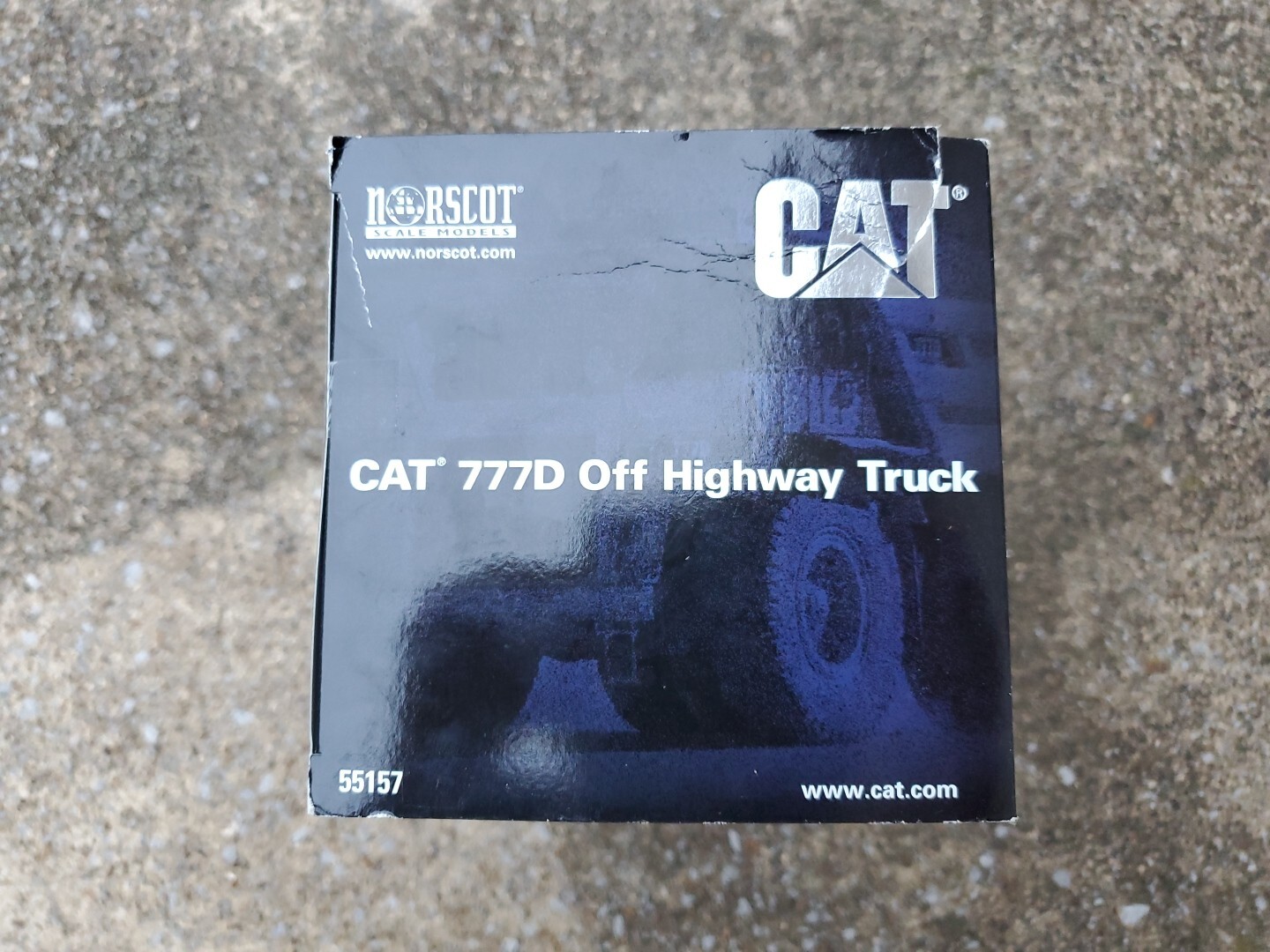 Norscot 55157 Caterpillar CAT 777D Off Highway Truck Commemorative 1:50 Die-Cast