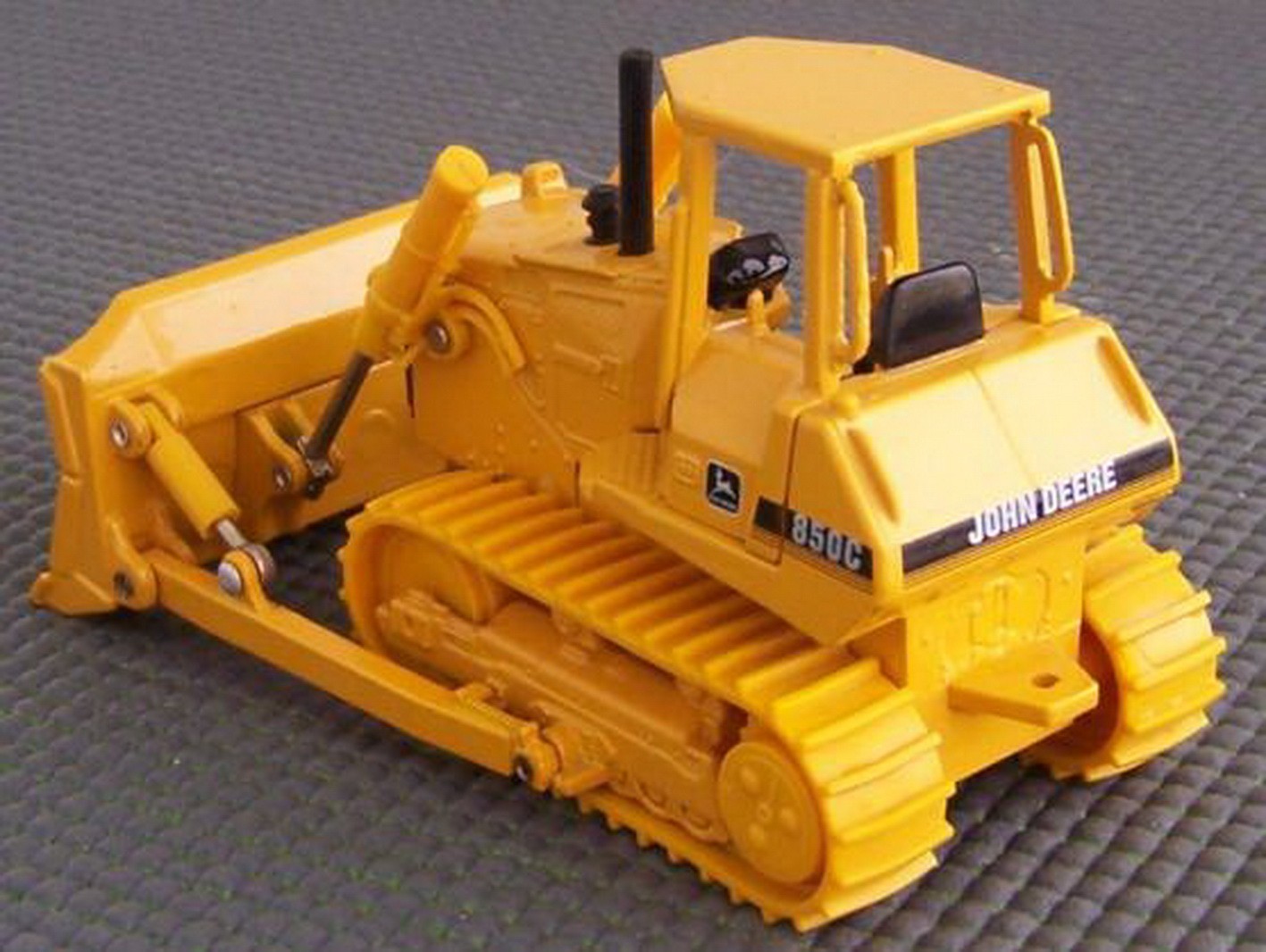 ERTL 1/50 Scale JOHN DEERE 850C Bulldozer Diecast Model Toy Collection Gift