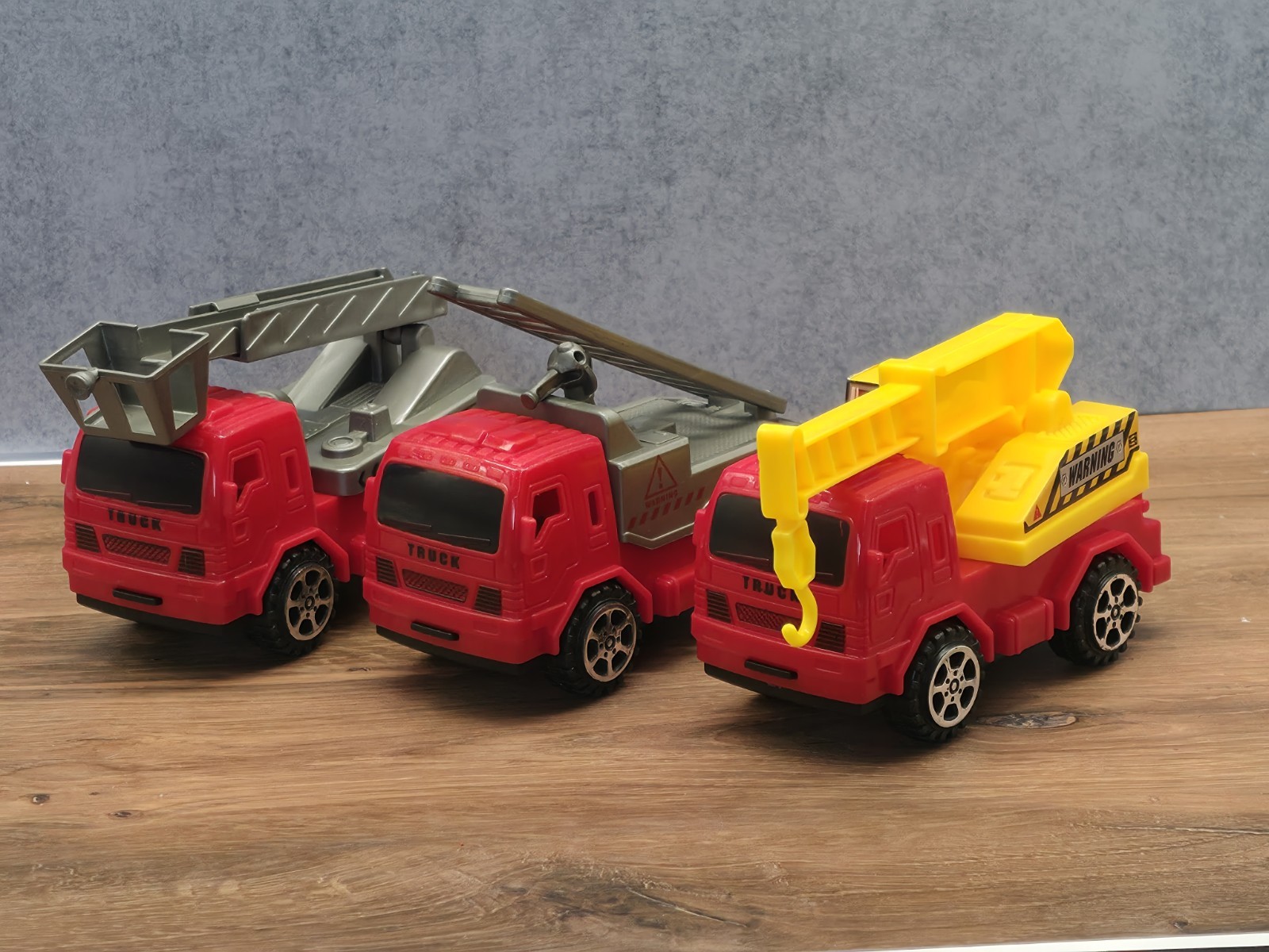 Construction Toy Truck Set 3 Pieces Construction Vehicles for Kids Plastic Toy.