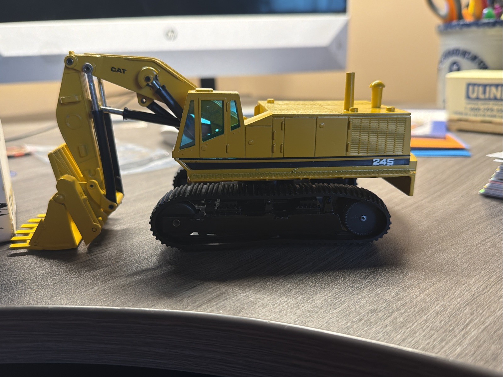Caterpillar Cat 245 Front Shovel – NZG 1:50 Scale Diecast Model #177 With Box!