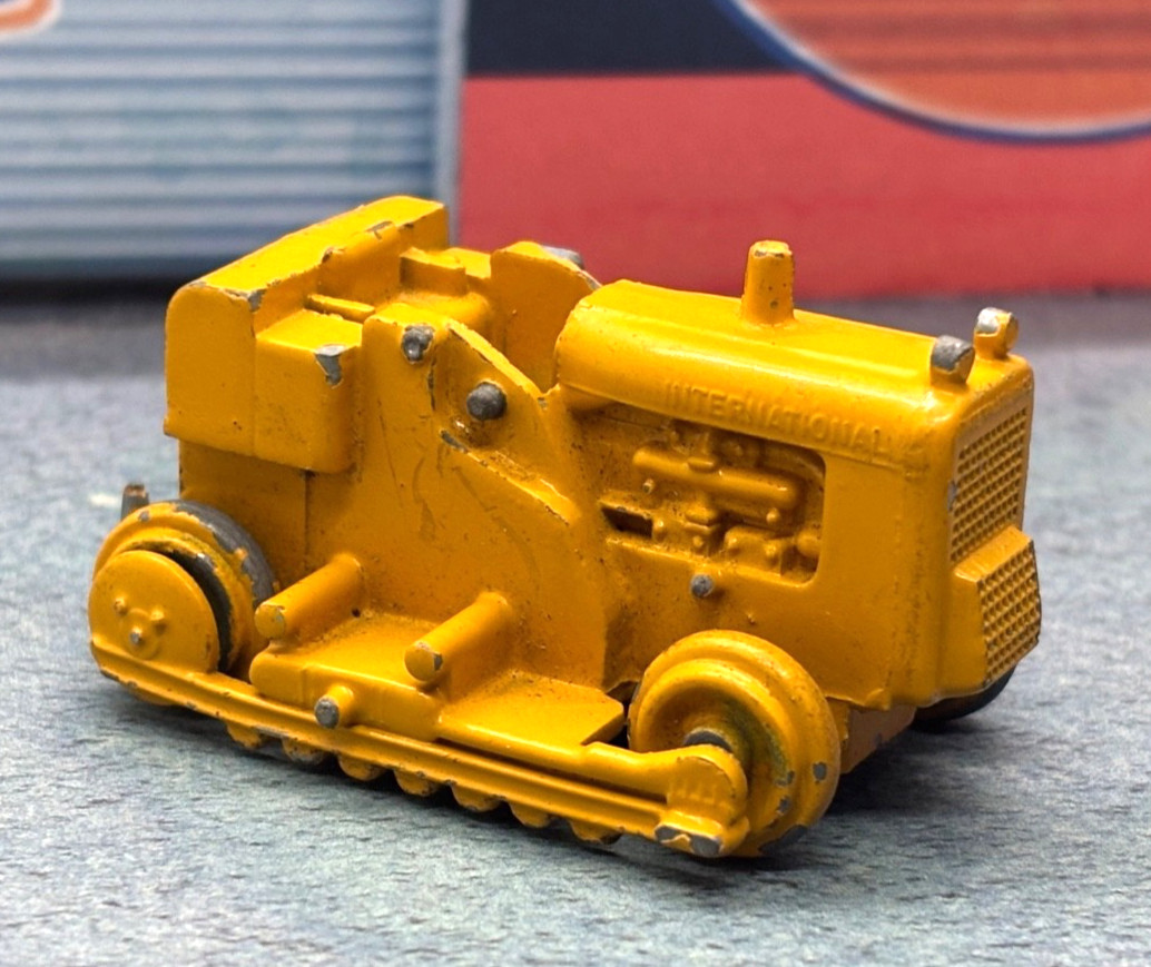 Mercury Lit’l Toy International Drott 4-In-1 Bucket No. 101 1:87 Scale