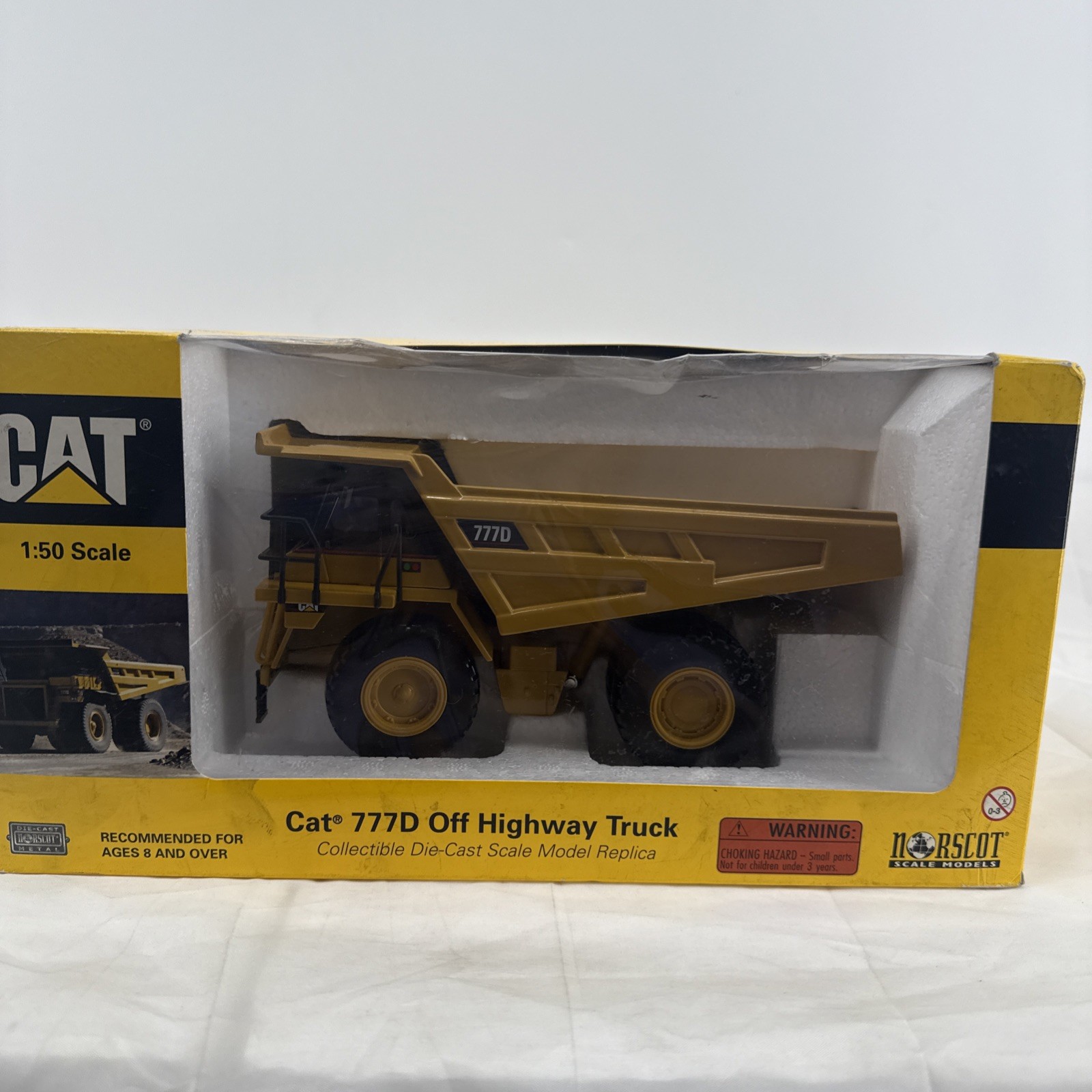 Norscot CAT 777D Off Highway Truck #55104 1:50 Scale Die-Cast