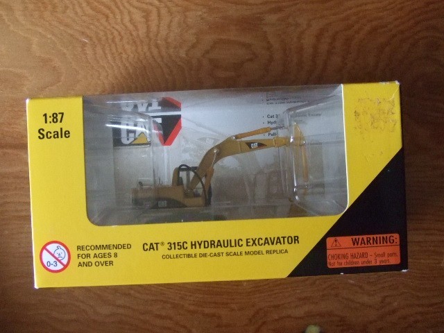 NORSCOT Caterpillar CAT 1:87 HO Scale 315C Hydraulic Excavator 55107 Diecast