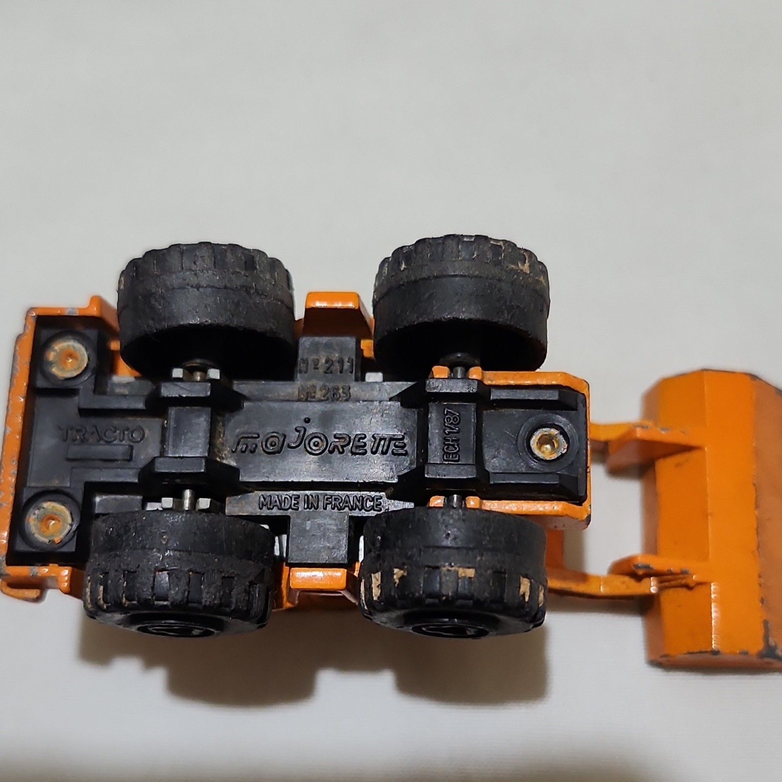 Majorette Diecast Construction Vehicle Orange Black Front Loader Toy