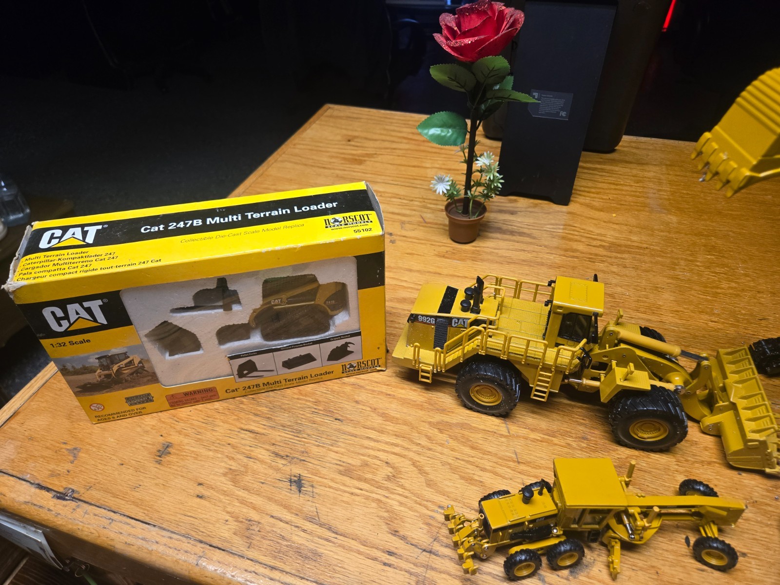 Norscot Cat Die Cast Lot – Multi Terrain Loader, Telescopic Handler, and more