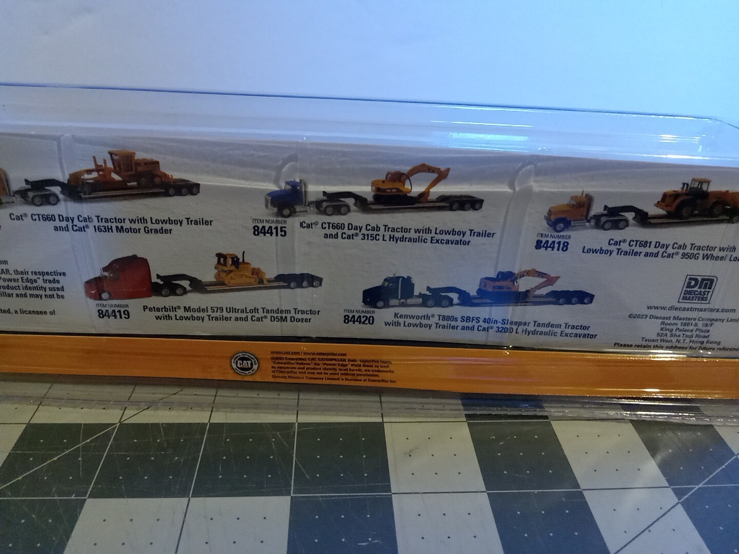 Cat CT660 Day Cab Tractor w/ Lowboy Trailer & 163H Motor Grader Diecast Model