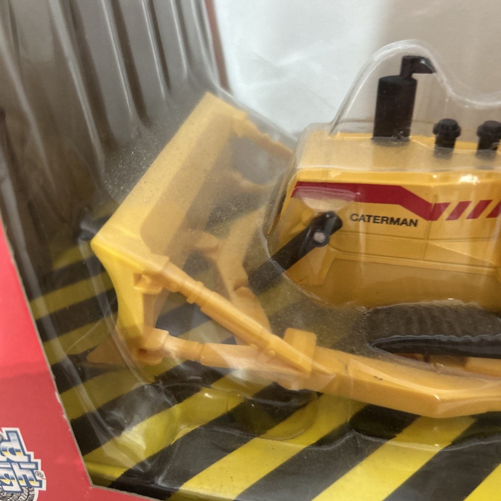 Earthmover Caterman crawler diecast, movable parts box 12